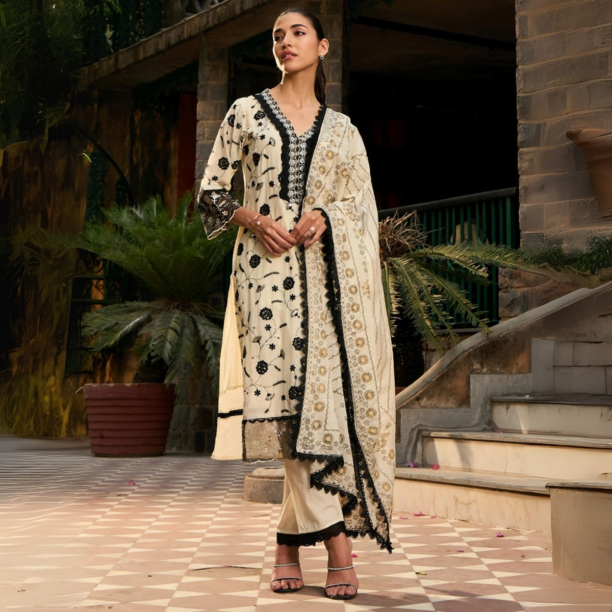 Comfort Meets Style: Women’s 3 Pack Cotton Kurta Set with Dupatta for Everyday Elegance| CK-08
